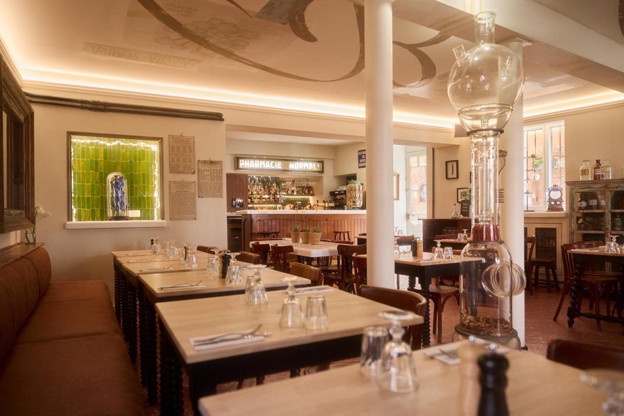Hotel Restaurant Le Botaniste プラット・ド・モロ・ラ・プレスト エクステリア 写真